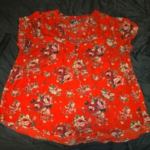 Torrid Size 2 Red Rose Top